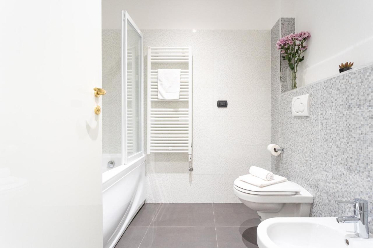 White Flat In Como City Center By Rent All Côme Extérieur photo